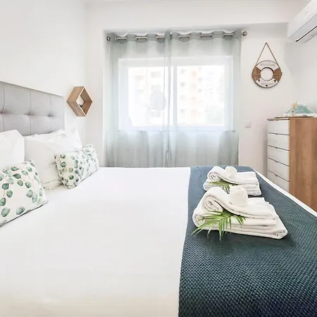 Panorama Apartment *